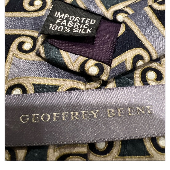 Vintage Men’s Geoffrey Beene Silk Tie Black Gray Taupe 56” Long 4” Wide - Picture 3 of 8